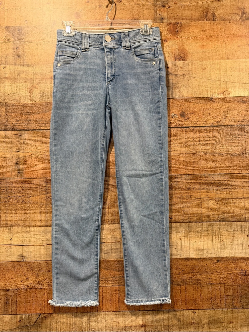 Democracy High Rise Light Wash Jeans With Slimming Abdominal Panel Sz 2